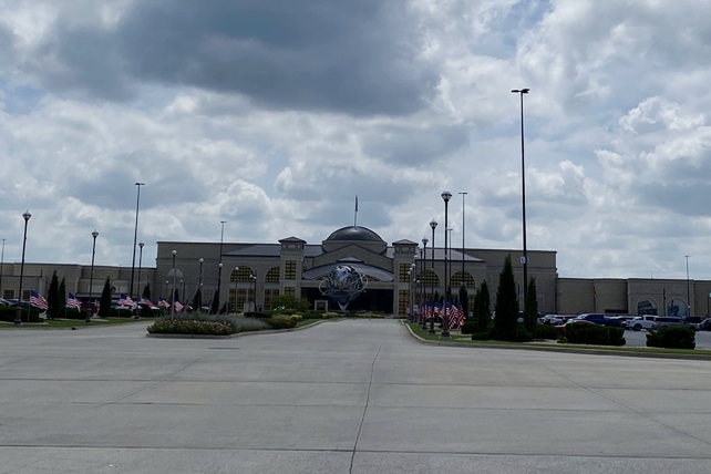 winstar hotel and casino reservations